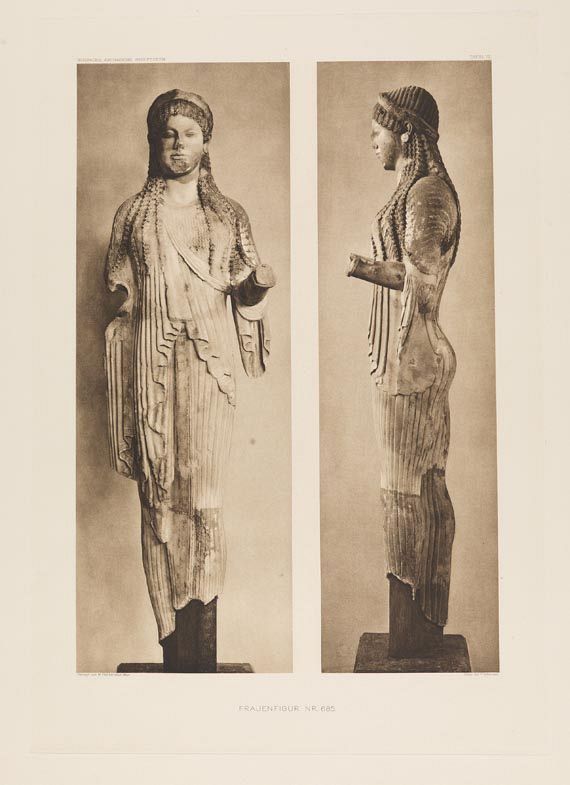 Hans Schrader - Auswahl archaischer Marmor-Skulpturen im Akropolis-Museum. 1913