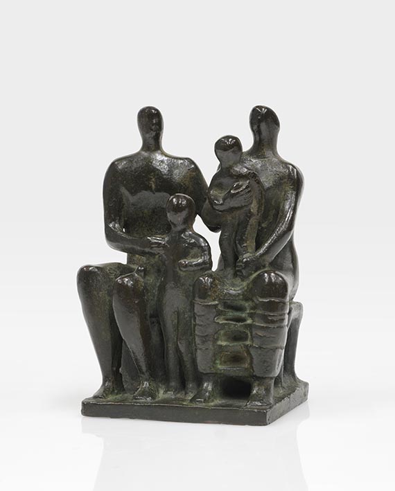Henry Moore - Family Group - 