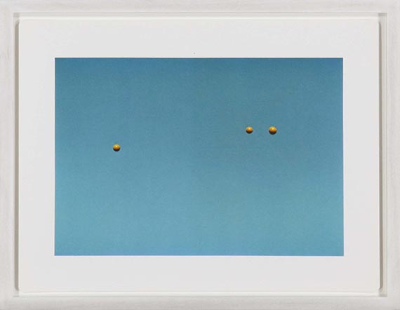 John Baldessari - Throwing three balls in the air to get a straight line (best of thirty-six attempts) - Frame image