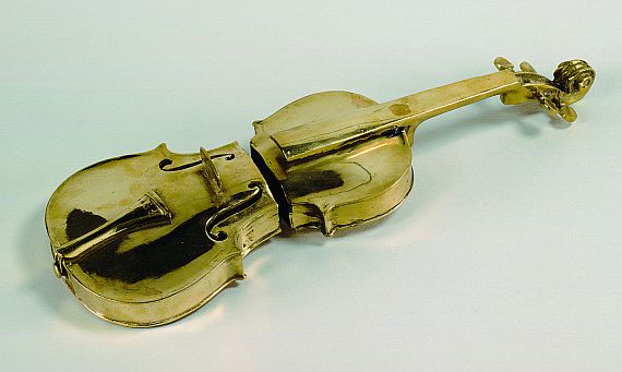 Fernandez Arman - Violin coupé