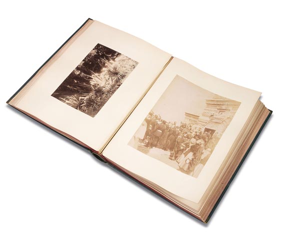  Fotografie - Reise-Erinnerungen. 2 Alben. 1880-1899. - 