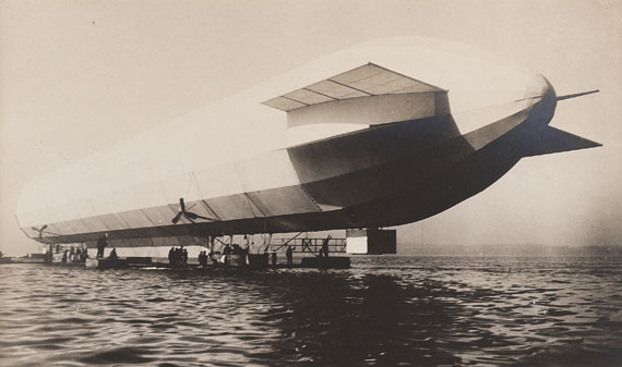  Luftfahrt - Zeppelin collection. (1 album and 2 porfolios). 1899-1910 - 