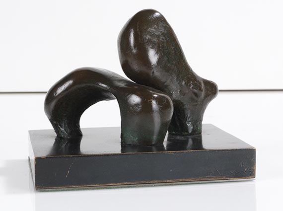 Henry Moore - Maquette for Sheep Piece - Back side