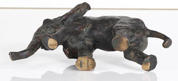 Renée Sintenis - Junger Elefant - Back side