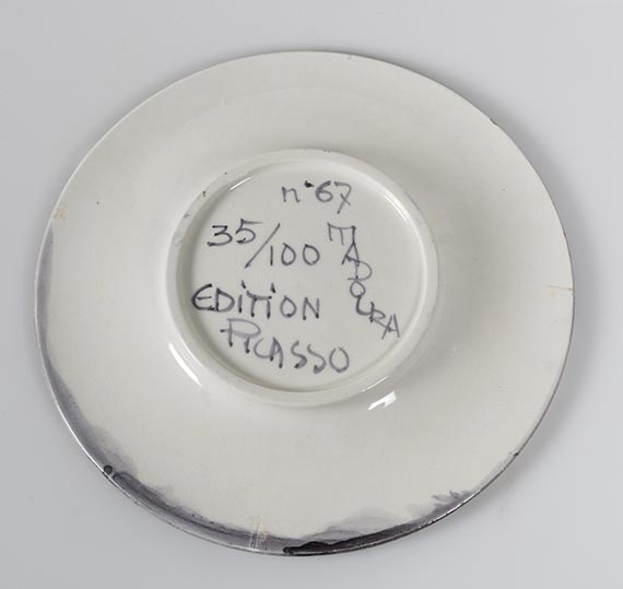 Pablo Picasso - Woman’s profile no. 67 - Back side