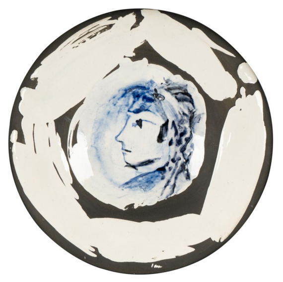 Plate, profil de fem...