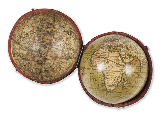 Globus - Newton's New and improved terrestrial globe. Taschenglobus.